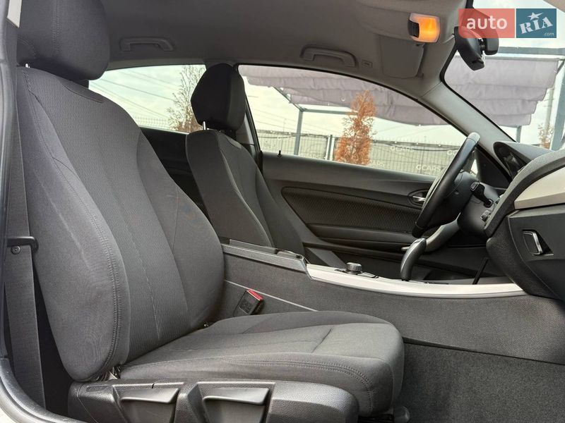 Хэтчбек BMW 1 Series 2017 в Киеве