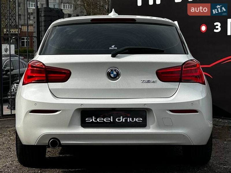 Хэтчбек BMW 1 Series 2017 в Николаеве фото 4 Хэтчбек BMW 1 Series 2017 в Николаеве