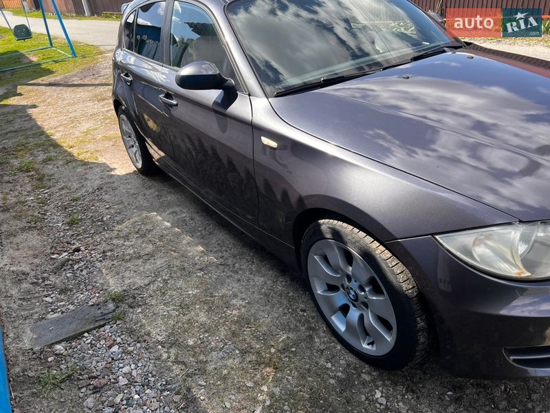 Хэтчбек BMW 1 Series 2006 в Киеве фото 5 Хэтчбек BMW 1 Series 2006 в Киеве