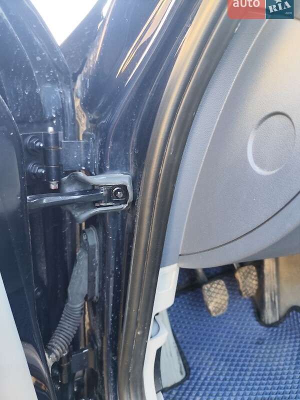 Хэтчбек BMW 1 Series 2005 в Богуславе