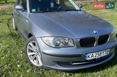 Хетчбек BMW 1 Series 2007 в Хотові