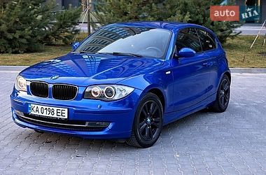 Хэтчбек BMW 1 Series 2007 в Киеве