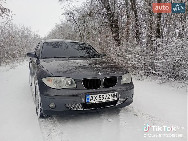 BMW 1 Series 2005