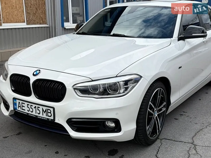 BMW 1 Series 2016 VIN WBA1V51030V721513 фото оголошення 17 з 48
