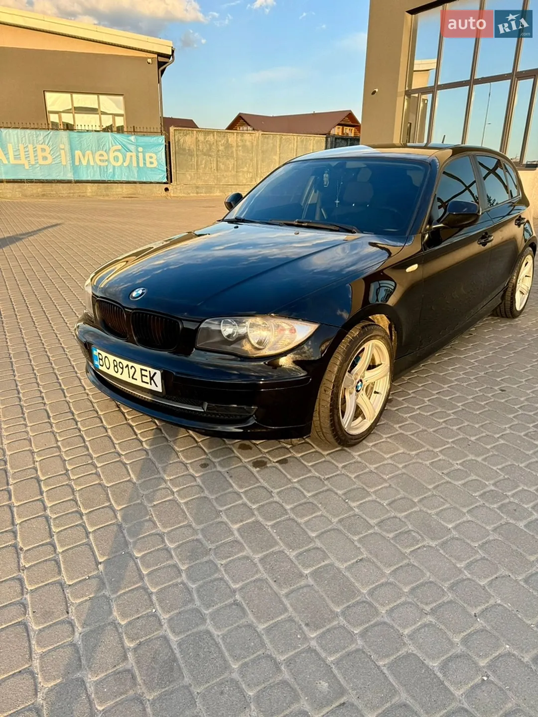 2010 BMW 1er - мініатюра 2