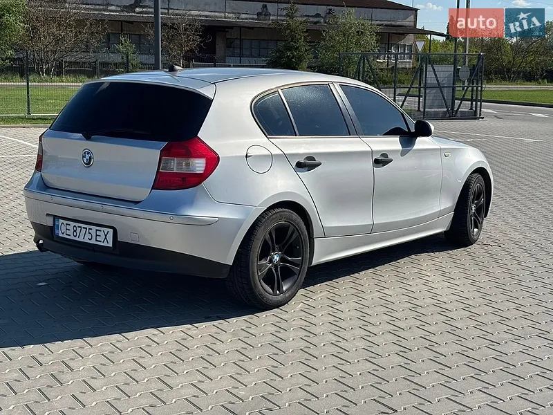 BMW 1 Series 2005 VIN WBAUF11000PT60491 фото оголошення 3 з 41