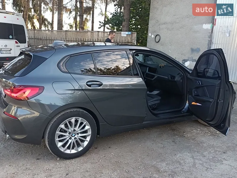 BMW 1 Series 2020