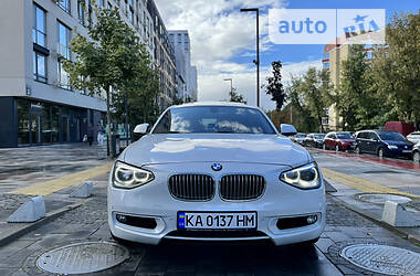 Хетчбек BMW 118 2012 в Києві