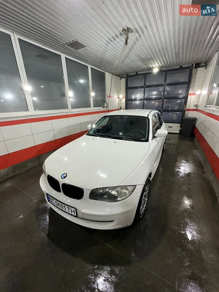 2010 BMW 1er - мініатюра 8