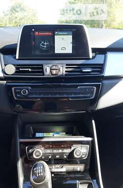 Минивэн BMW 2 Series Gran Tourer 2017 в 
