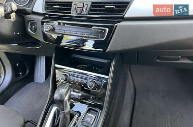 Минивэн BMW 2 Series Gran Tourer 2016 в 