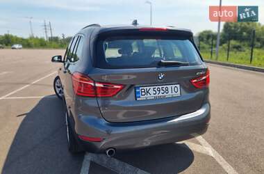 Мінівен BMW 2 Series Gran Tourer 2016 в 