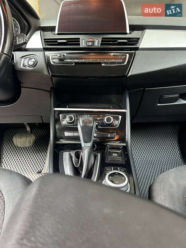 Мінівен BMW 2 Series Gran Tourer 2017 в Вінниці фото 27 Мінівен BMW 2 Series Gran Tourer 2017 в Вінниці