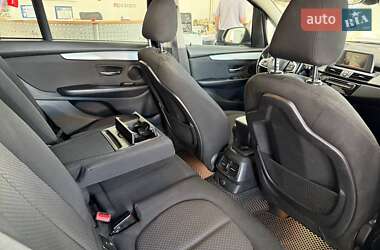 Минивэн BMW 2 Series Gran Tourer 2015 в 