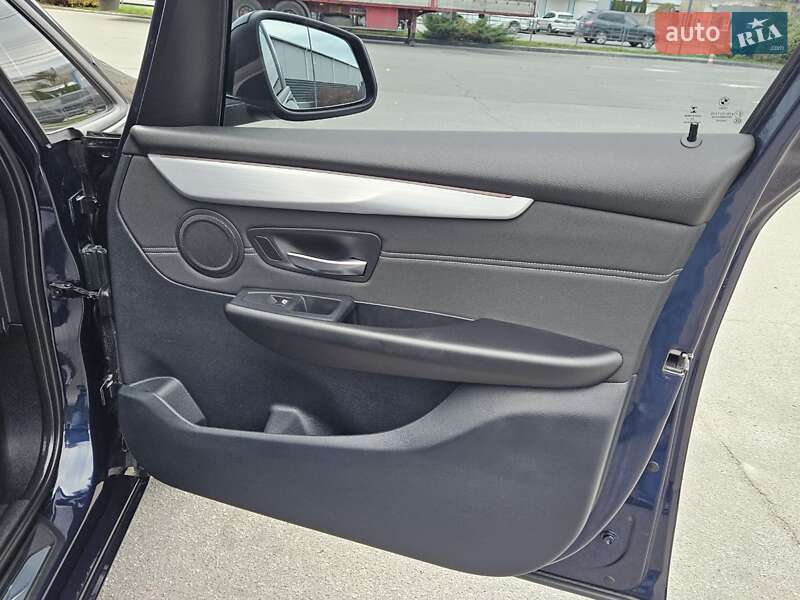 Минивэн BMW 2 Series Gran Tourer 2015 в Житомире фото 92 Минивэн BMW 2 Series Gran Tourer 2015 в Житомире