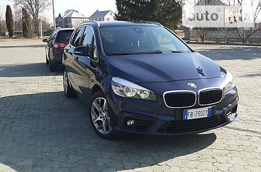 Хетчбек BMW 2 Series 2015 в Дубні