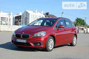 Хэтчбек BMW 2 Series 2015 в Киеве