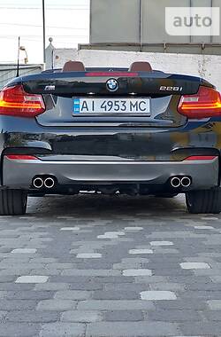 Кабріолет BMW 2 Series 2015 в Києві