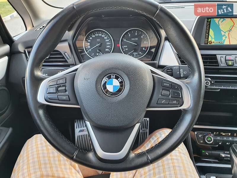 Минивэн BMW 2 Series 2016 в Запорожье