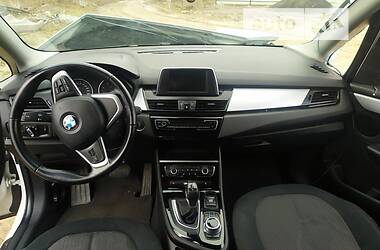 Хэтчбек BMW 2 Series 2016 в Львове