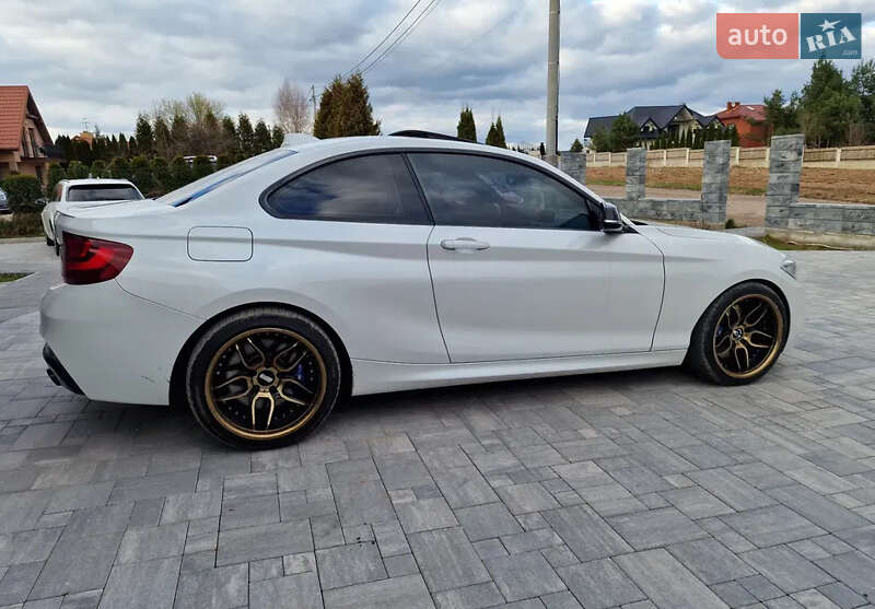 Купе BMW 2 Series 2015 в Львове фото 8 Купе BMW 2 Series 2015 в Львове