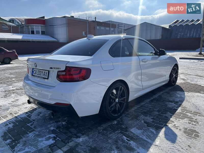 Купе BMW 2 Series 2015 в Черкасах