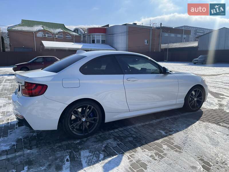 Купе BMW 2 Series 2015 в Черкасах