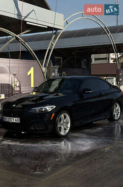 Купе BMW 2 Series 2015 в Львове