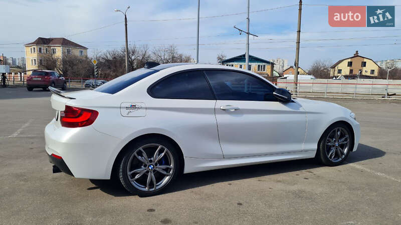 Купе BMW 2 Series 2014 в Харькове