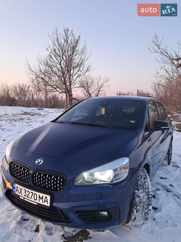 Мікровен BMW 2 Series 2016 в Харкові
