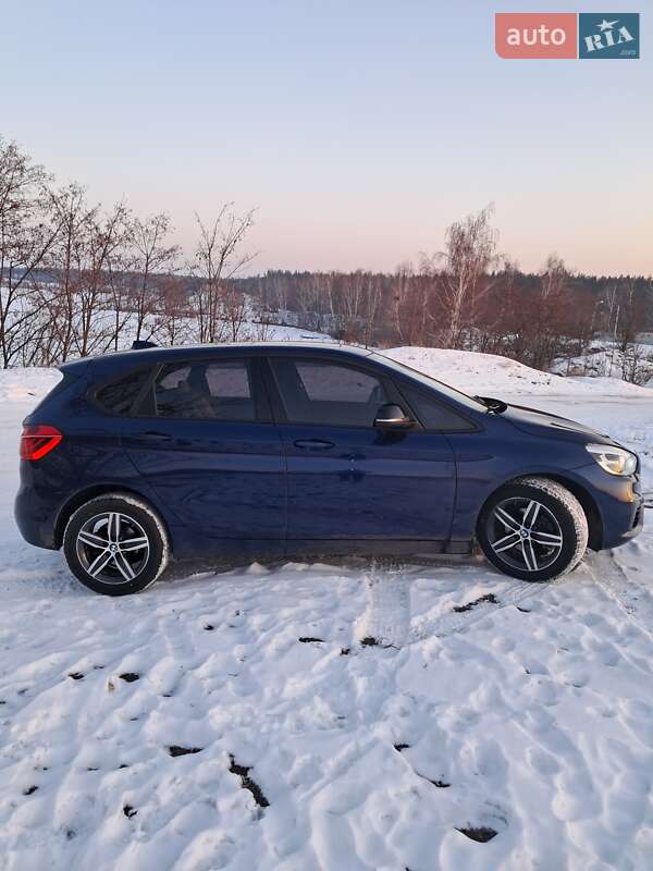 Мікровен BMW 2 Series 2016 в Харкові