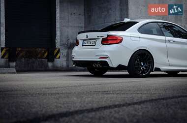 Купе BMW 2 Series 2015 в 