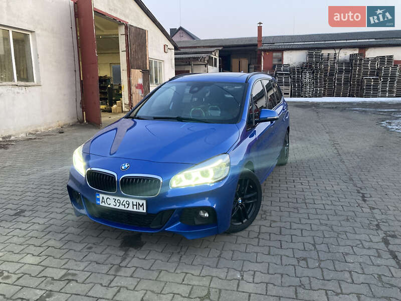 Кабриолет BMW 2 Series 2017 в 