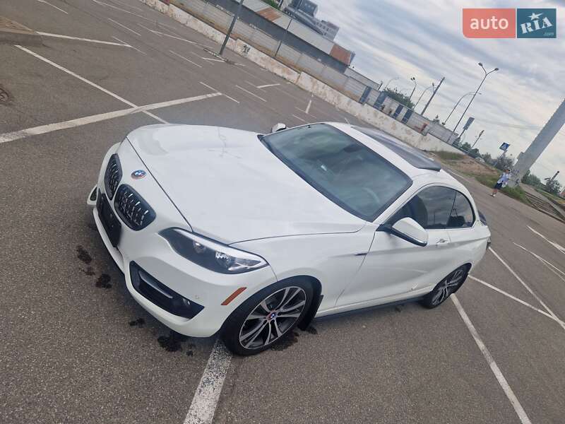 Купе BMW 2 Series 2016 в Києві