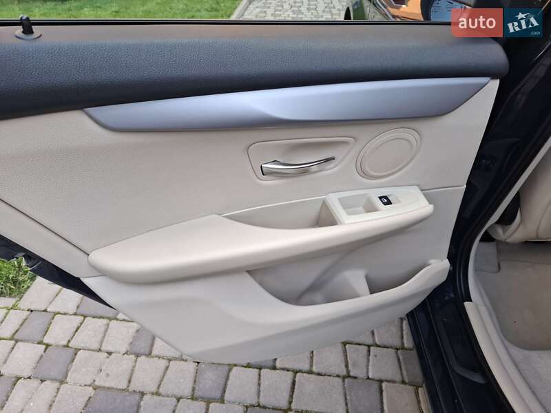 Микровэн BMW 2 Series 2015 в Черновцах фото 24 Микровэн BMW 2 Series 2015 в Черновцах