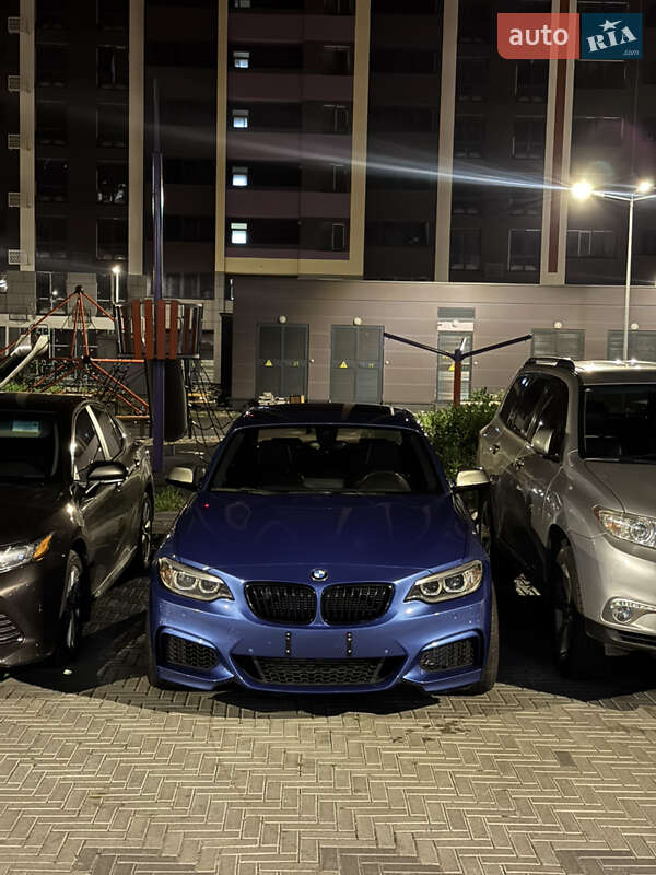 Купе BMW 2 Series 2016 в Києві фото 7 Купе BMW 2 Series 2016 в Києві