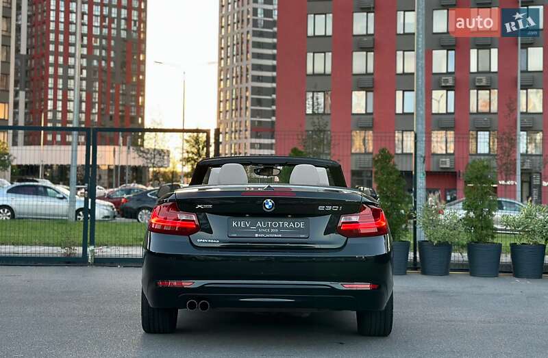 Кабриолет BMW 2 Series 2017 в Киеве фото 12 Кабриолет BMW 2 Series 2017 в Киеве