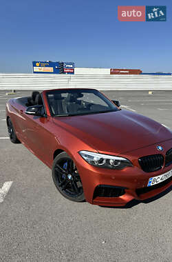 Кабриолет BMW 2 Series 2018 в Львове