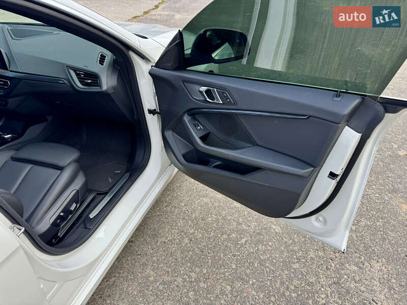 Купе BMW 2 Series 2023 в Києві