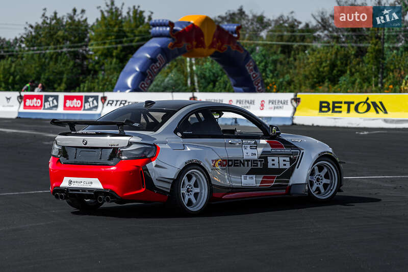 Купе BMW 2 Series 2014 в Киеве