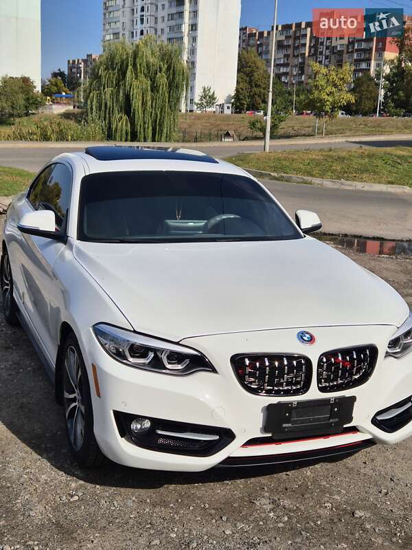 Купе BMW 2 Series 2016 в Киеве