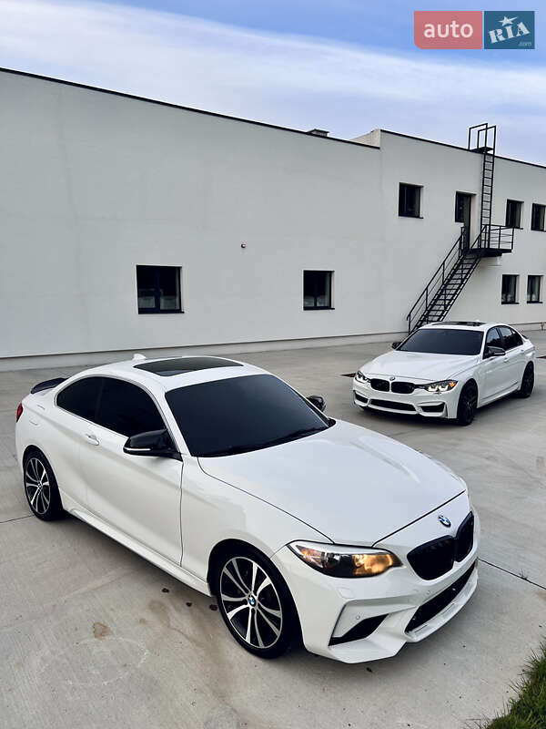 Купе BMW 2 Series 2015 в Луцке