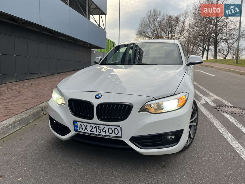 Купе BMW 2 Series 2015 в Киеве