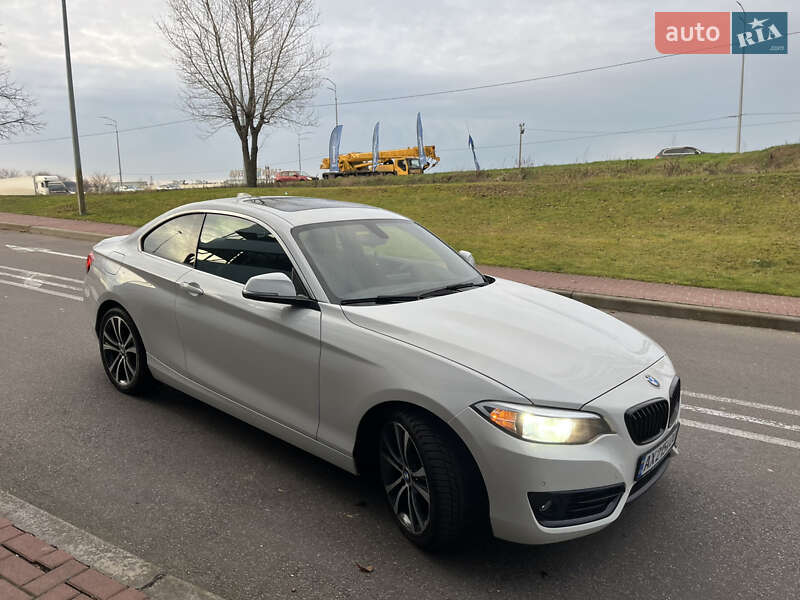 Купе BMW 2 Series 2015 в Киеве