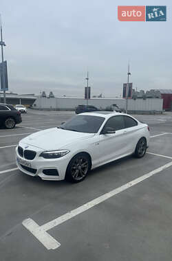 Купе BMW 2 Series 2015 в Києві