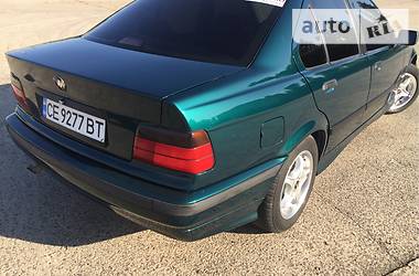 Седан BMW 3 Series GT 1997 в Новодністровську