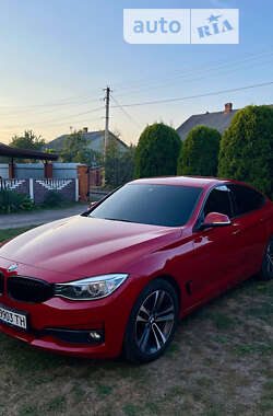 Ліфтбек BMW 3 Series GT 2014 в  фото 2 Ліфтбек BMW 3 Series GT 2014 в