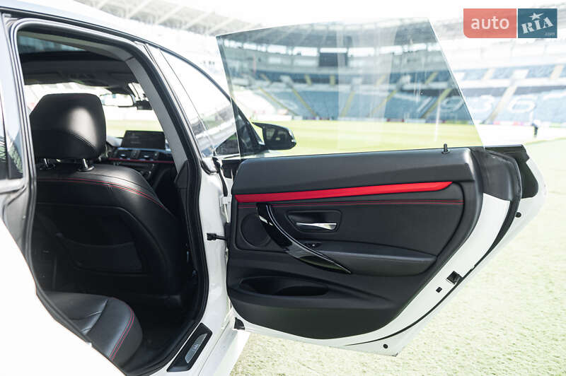 Лифтбек BMW 3 Series GT 2015 в Ужгороде фото 34 Лифтбек BMW 3 Series GT 2015 в Ужгороде