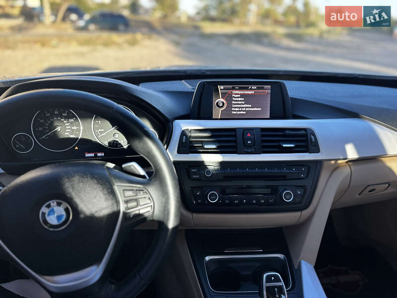 Лифтбек BMW 3 Series GT 2013 в Днепре