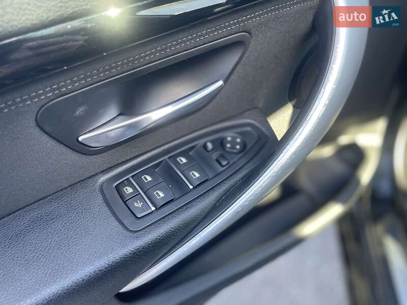 Лифтбек BMW 3 Series GT 2017 в Львове фото 24 Лифтбек BMW 3 Series GT 2017 в Львове